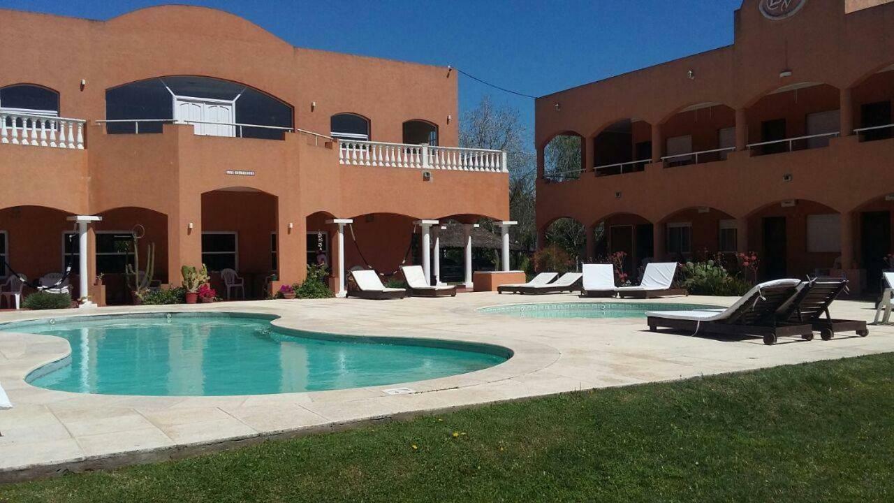 Las Victorias Apart Hotel San Miguel del Monte Eksteriør billede